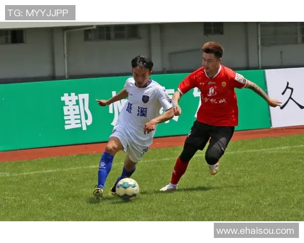 南京足球队在邀请赛中以77分稳居积分榜首位，展现强劲实力