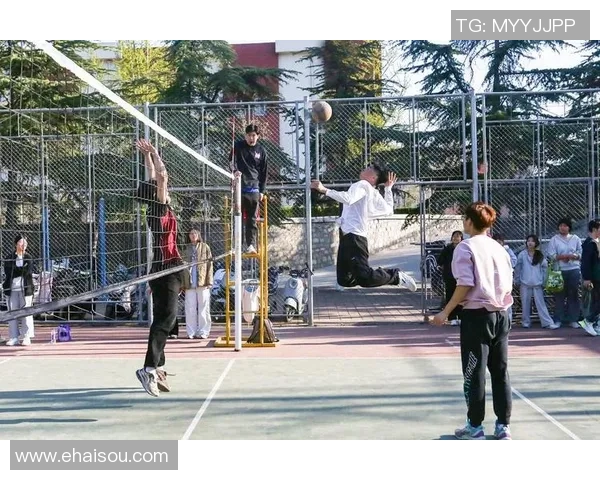 广州排球队实力揭秘：排球巨献背后的训练与团队精神